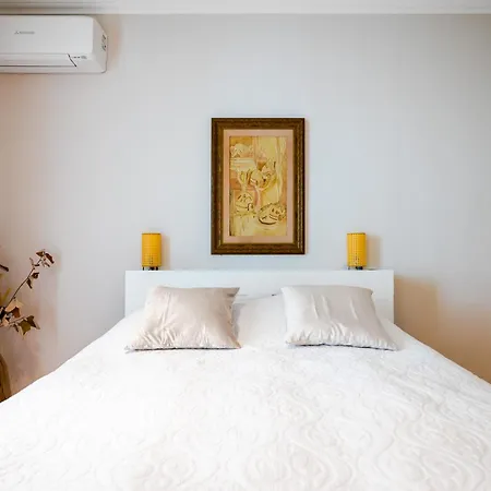 Cozy Heaven At Vitosha Blvd - - 2bdr *